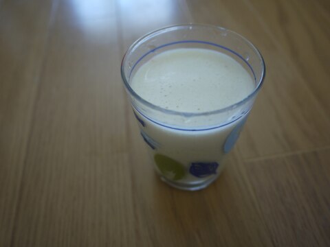 グリーンバナナヨーグルトミルク